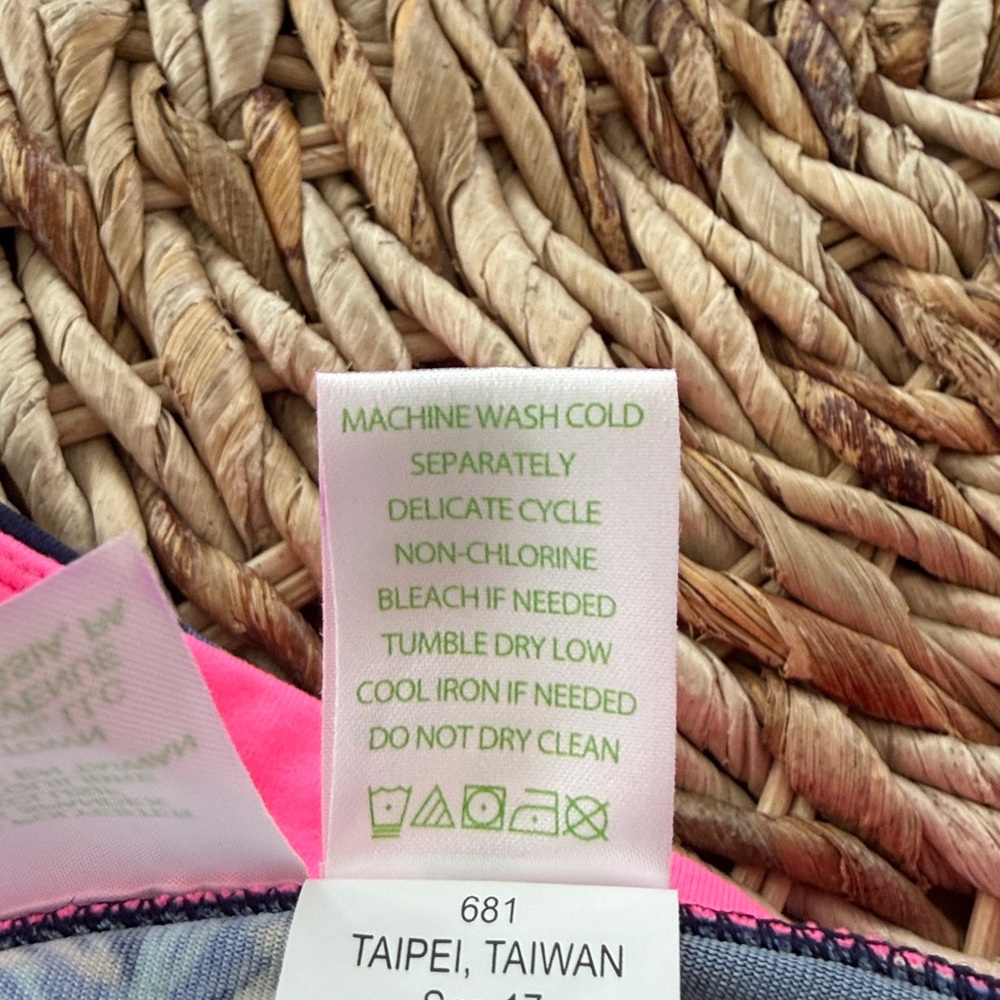 Lilly Pulitzer Luxletic Weekender Sunset Safari Palms Legging - Picture 14 of 15